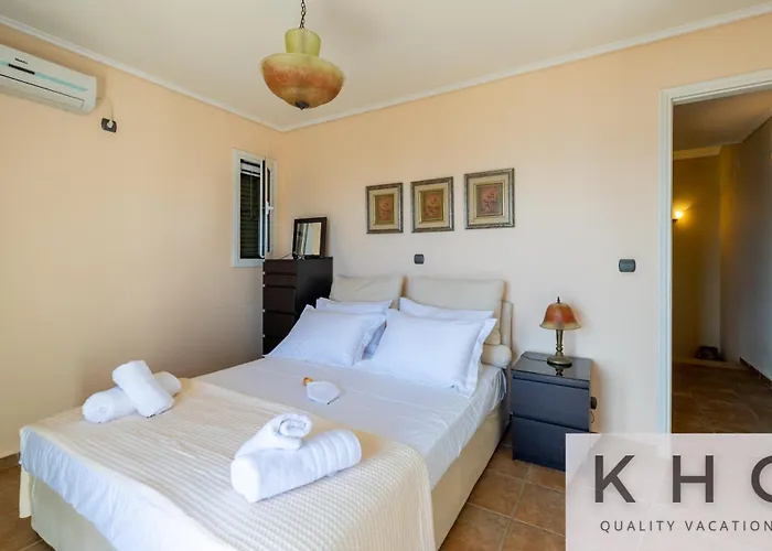 Alafona Sea View Maisonette In Village Villa